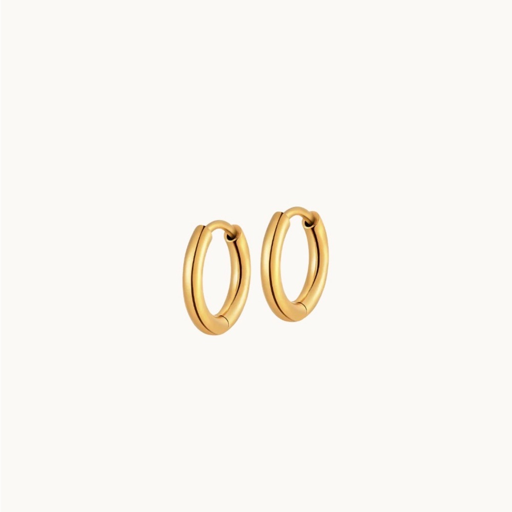 8mm 18k gold PVD plated Slim Clicker Hoops